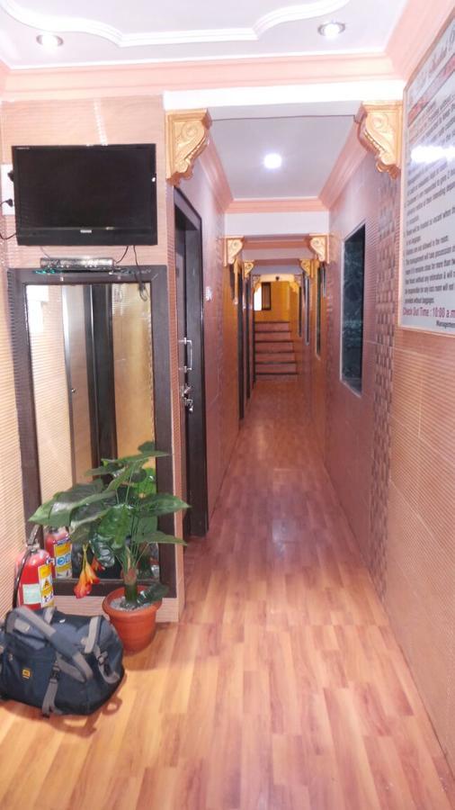 Hotel Shadab Palace Mumbai Dış mekan fotoğraf